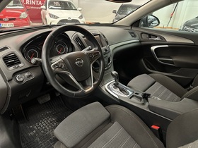 Opel Insignia vaihtoauto