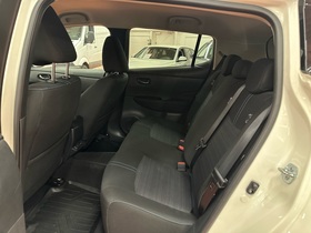 Nissan Leaf vaihtoauto