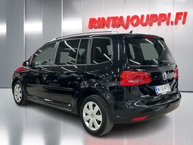 Volkswagen Touran vaihtoauto