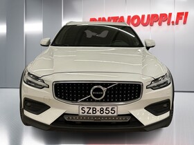 Volvo V60 Cross Country vaihtoauto