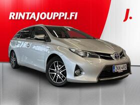 Toyota Auris vaihtoauto
