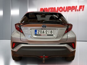 Toyota C-HR vaihtoauto