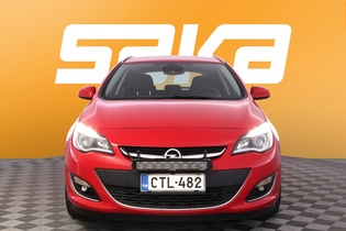 Opel Astra vaihtoauto