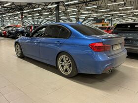 BMW 330 vaihtoauto