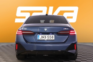 BMW i5 M60 vaihtoauto