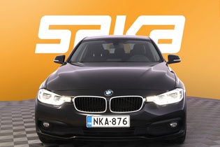 BMW 320 vaihtoauto