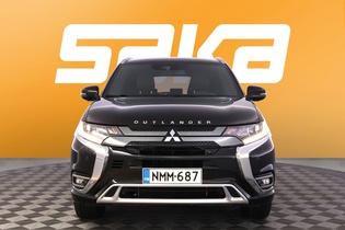 Mitsubishi Outlander PHEV vaihtoauto