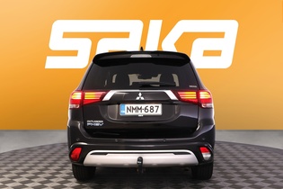 Mitsubishi Outlander PHEV vaihtoauto