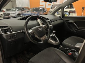Toyota Verso vaihtoauto
