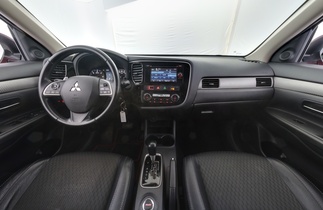 Mitsubishi Outlander vaihtoauto