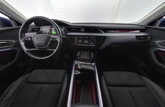 Audi e-tron vaihtoauto