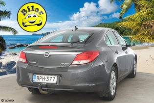 Opel Insignia vaihtoauto
