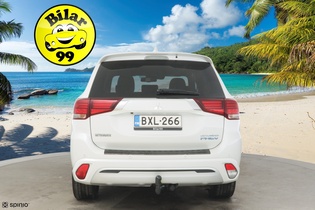 Mitsubishi Outlander PHEV vaihtoauto