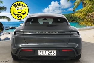 Porsche Taycan vaihtoauto
