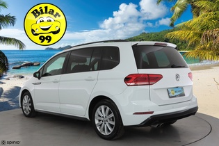Volkswagen Touran vaihtoauto