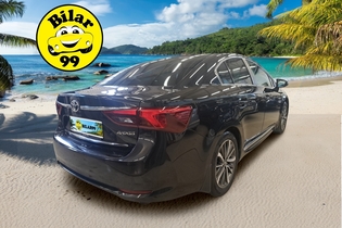 Toyota Avensis vaihtoauto