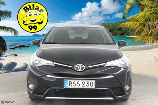 Toyota Avensis vaihtoauto