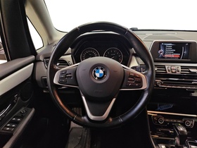BMW 218 vaihtoauto