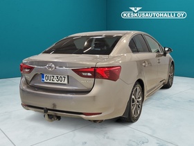 Toyota Avensis vaihtoauto