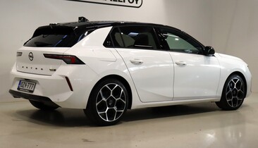 Opel Astra vaihtoauto