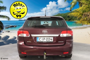 Toyota Avensis vaihtoauto