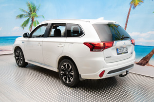 Mitsubishi Outlander PHEV vaihtoauto