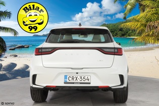 Lexus LBX vaihtoauto