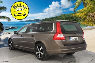 Volvo V70 vaihtoauto
