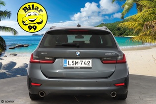 BMW 330 vaihtoauto