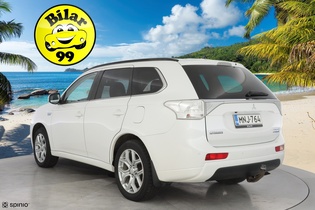 Mitsubishi Outlander PHEV vaihtoauto