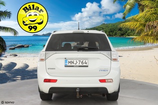 Mitsubishi Outlander PHEV vaihtoauto