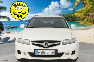 Honda Accord vaihtoauto