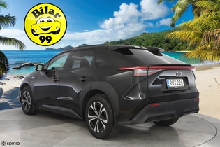Toyota bZ4X vaihtoauto