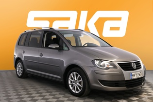 Volkswagen Touran vaihtoauto