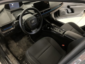 Toyota Prius Plug-in vaihtoauto