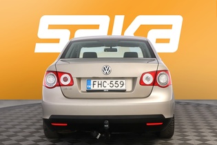 Volkswagen Jetta vaihtoauto