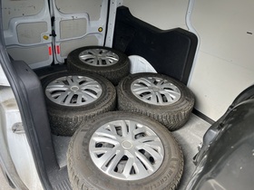 Ford Transit Connect vaihtoauto