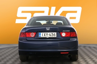 Honda Accord vaihtoauto