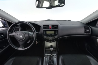 Honda Accord vaihtoauto