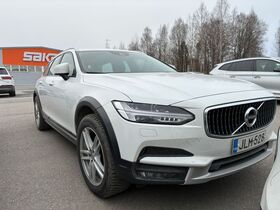 Volvo V90 Cross Country vaihtoauto