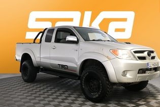 Toyota Hilux vaihtoauto