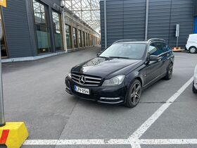 Mercedes-Benz C vaihtoauto