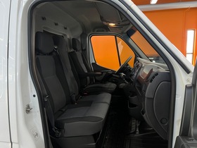Nissan NV400 vaihtoauto