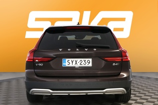 Volvo V90 Cross Country vaihtoauto