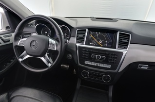 Mercedes-Benz ML vaihtoauto
