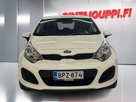 Kia Rio vaihtoauto