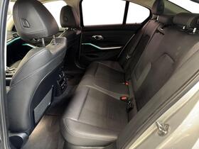BMW 318 vaihtoauto