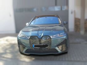 BMW iX vaihtoauto