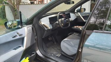 BMW iX vaihtoauto