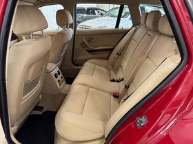BMW 320 vaihtoauto